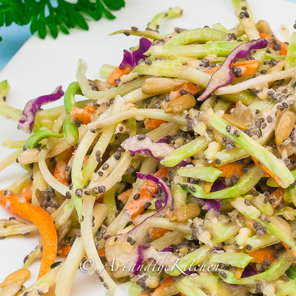 broccoli salad with chia and hemp seeds