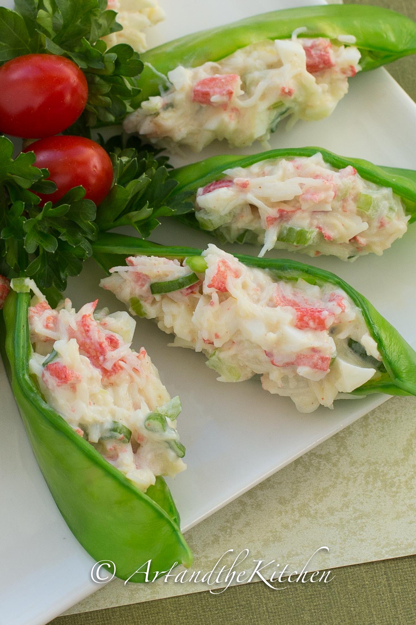 crab stuffed snow peas