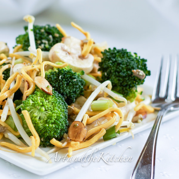 broccoli mushroom salad