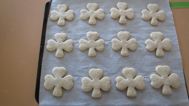 baked shamrock shaped sugar cookies
