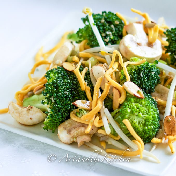 broccoli mushroom salad 