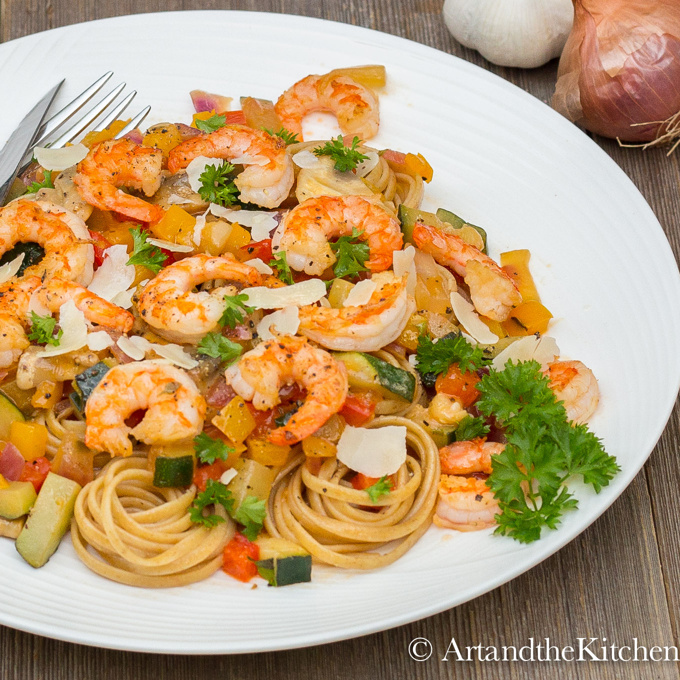 Pasta with Shrimp and Wine Sauce