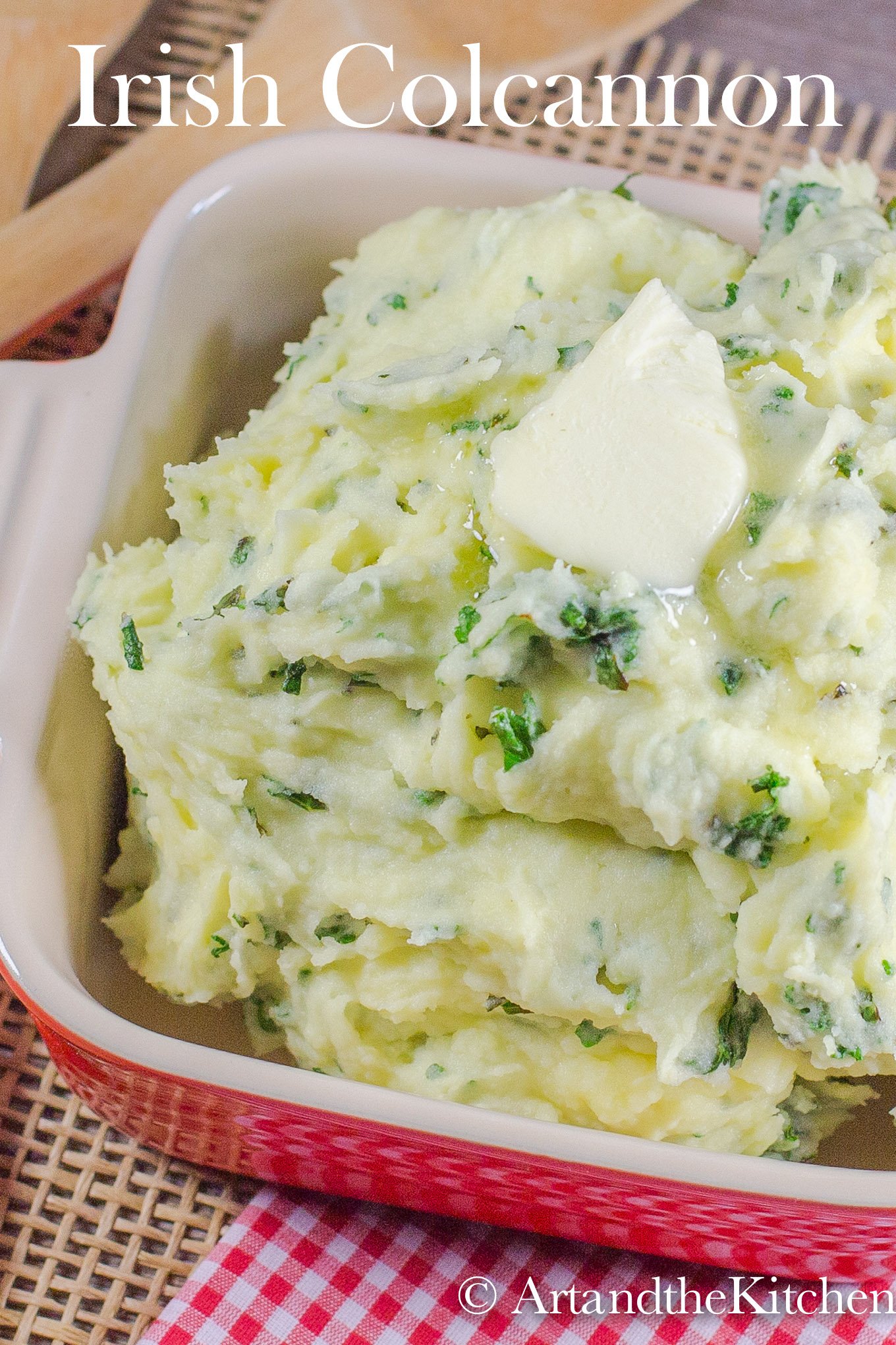 Traditional Irish recipe, colcannon is made with kale, butter and milk. Great dish for St. Patrick's Day! via @artandthekitch