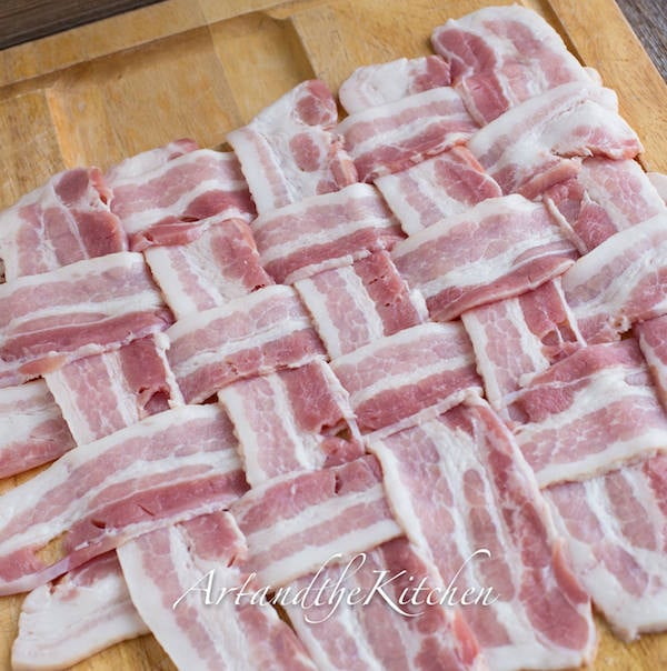 Basket Weaved Bacon Meatloaf