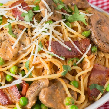 Angel hair pasta with peas and bacon