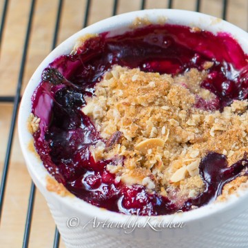 Triple Berry Crisp