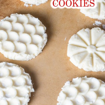 OLD FASHIONED SHORTBREAD COOKIES