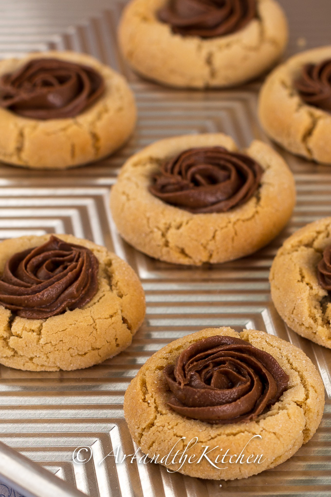 peanut butter thumbprint cookies with reese spread