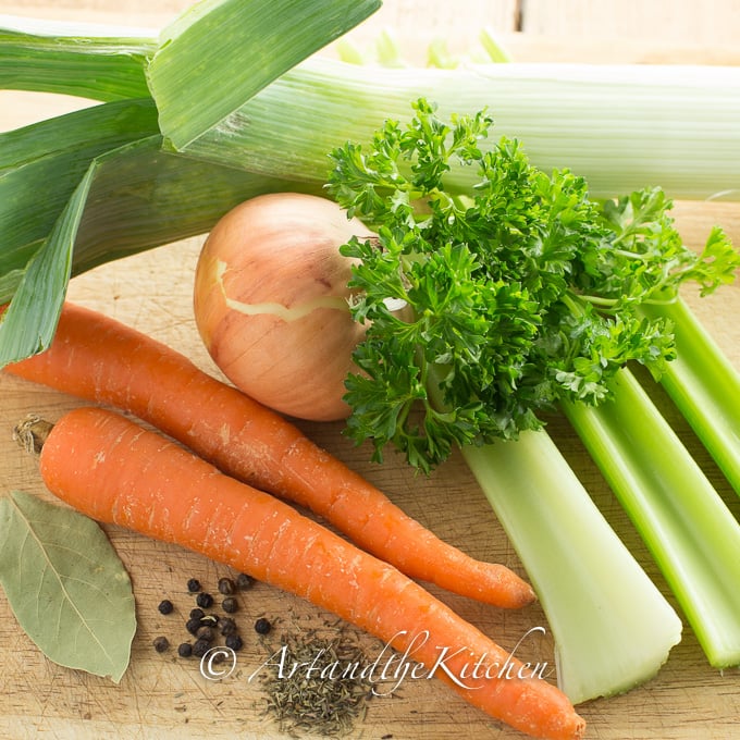 how to make homemade chicken stock 