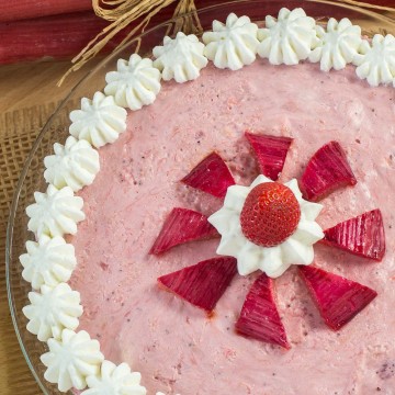 Strawberry Rhubarb Mousse Pie